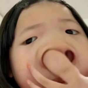 93��7�¹�����24��10��25���ݣ����������������ö��٣��A����ֻ��2100��