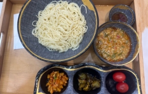 �����һ�ڣ����Ϻ��؇L��з�S��֮��