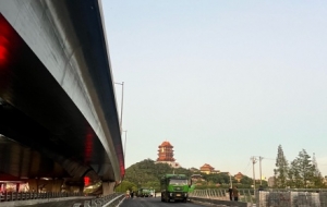 С�U�������ˣ��Ӱ���c�ڴ����cͨ܇