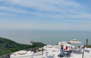 ���������У�һ��һ�α�ȥ�ĺ��u���Ԏ��V�R�ĺ�߅