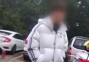 �Ⱦƺȡ���Ƭ��ײ܇��Ȼ��֪��ץ