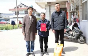 9�q��ͯ������ˮ����ͦ������