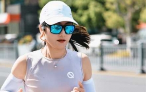 ��׽��ꎰ��R����Ů�x�֣��C�����L �����H�I����