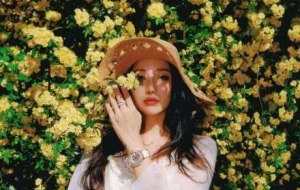 Ū�����С�S����������ɫ�Ĕz������Ů