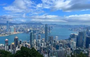 �۰����칥�ԣ��M�����������c�Ļ��L(f��ng)��