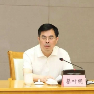 ���~�����������ν�������L(zh��ng)