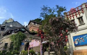 ɽ���ؑc��ȥ�أ�ʮ���ݣ�һ�lӛ䛳���ӛ�����L��