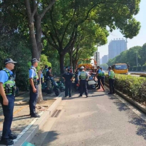 ��ꎳ����ˣ����v܇�ѱ�����