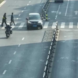 �ع⽭ꎽ��^���ЈD������