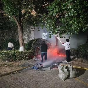 �ɂ���������������ҹ���ˈ����£�