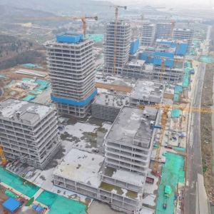 ������ף��깤������