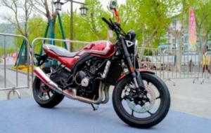 ���هŮʿ���ˏ�ѩ�C܇