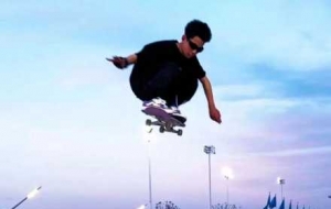 ���14�q���꣬���\ِ�Z�ڣ�